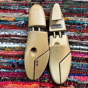 J.M Weston Wooden Shoe Trees M8 W10.5